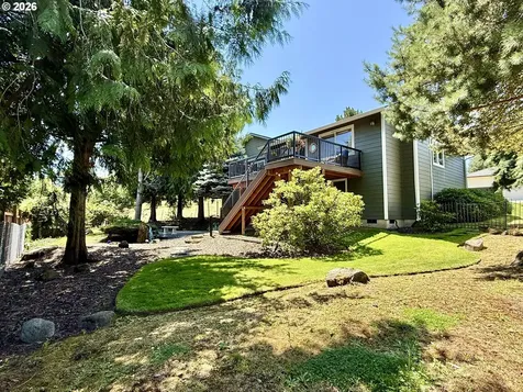 2822 NW Ivy Lane Camas WA 98607