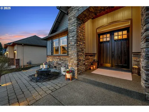 12006 NE 45th Avenue Vancouver WA 98686