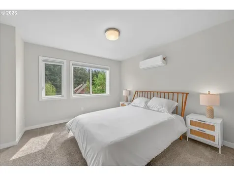 521 N Cook Street Portland OR 97227