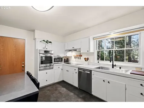1036 Bullock Street Lake Oswego OR 97034