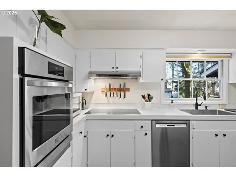 1036 Bullock Street Lake Oswego OR 97034