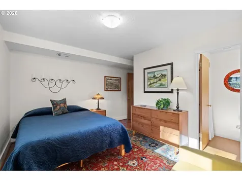 1036 Bullock Street Lake Oswego OR 97034
