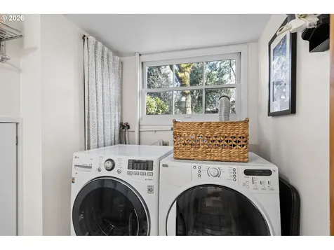 1036 Bullock Street Lake Oswego OR 97034