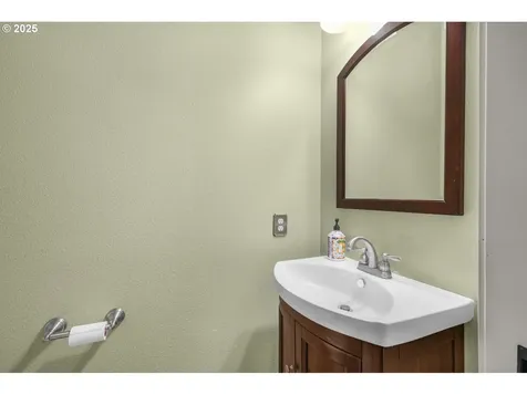 18058 SW Lotus Lane Beaverton OR 97003