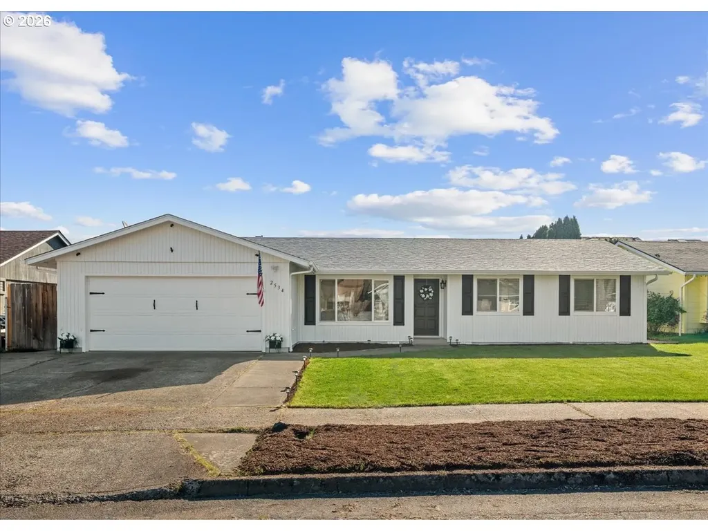 2534 Westwind Avenue NW Salem OR 97304