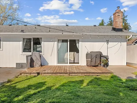 2534 Westwind Avenue NW Salem OR 97304