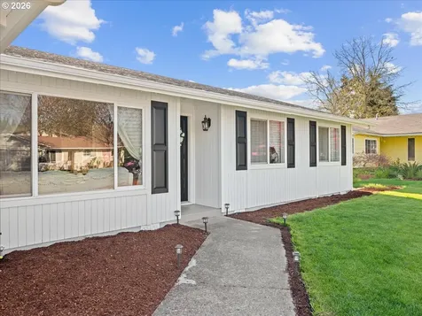 2534 Westwind Avenue NW Salem OR 97304