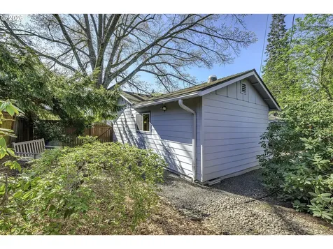 12335 SW Faircrest Street Portland OR 97225