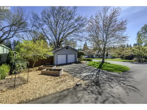 12335 SW Faircrest Street Portland OR 97225