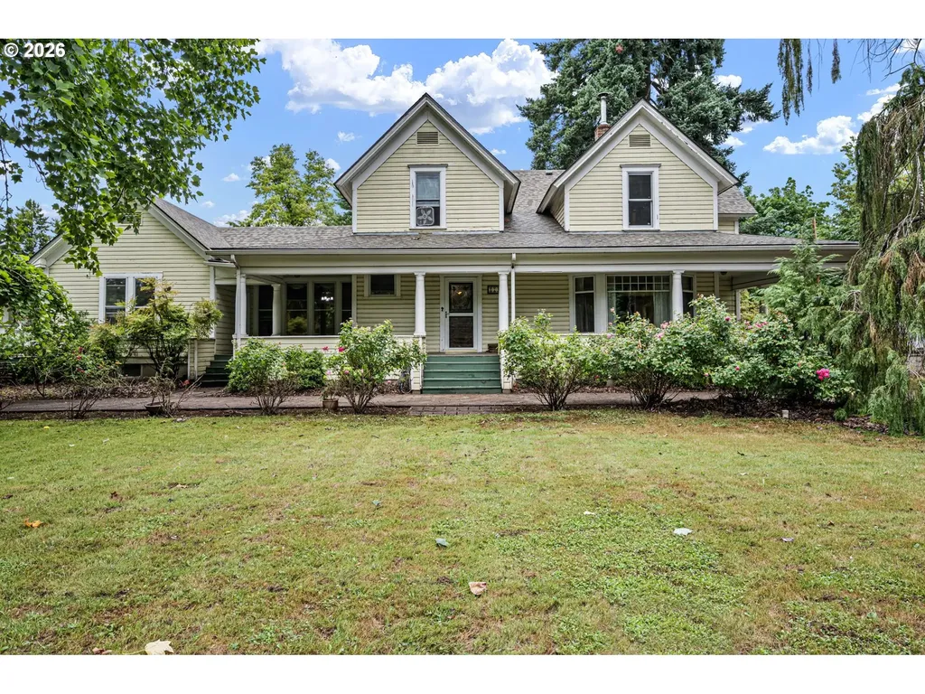 274 S Garden Way Eugene OR 97401