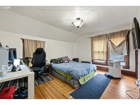 274 S Garden Way Eugene OR 97401