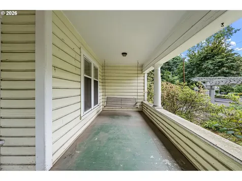 274 S Garden Way Eugene OR 97401