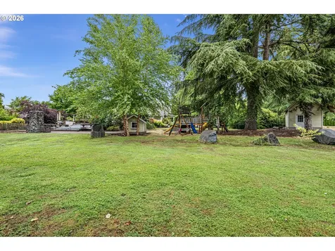 274 S Garden Way Eugene OR 97401