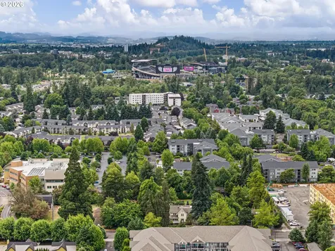 274 S Garden Way Eugene OR 97401