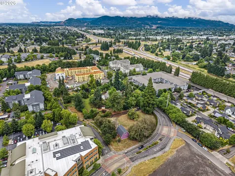 274 S Garden Way Eugene OR 97401