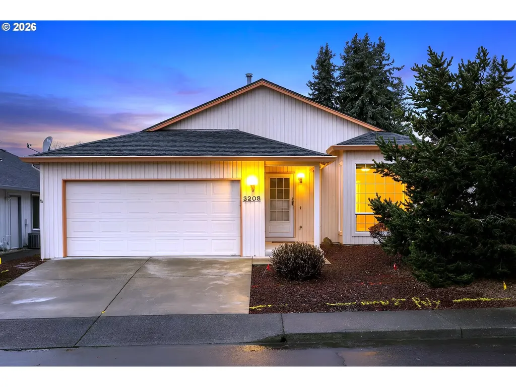 3208 SE 153rd Avenue Vancouver WA 98683