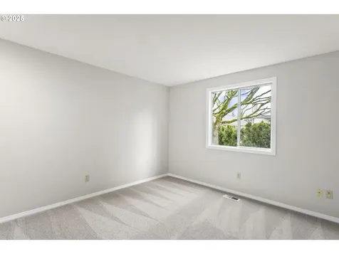 3208 SE 153rd Avenue Vancouver WA 98683