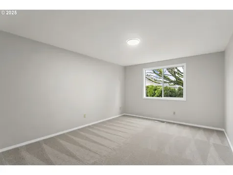 3208 SE 153rd Avenue Vancouver WA 98683