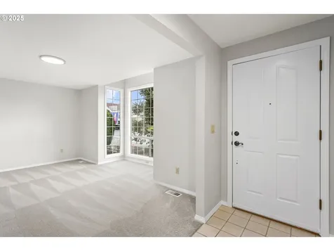3208 SE 153rd Avenue Vancouver WA 98683