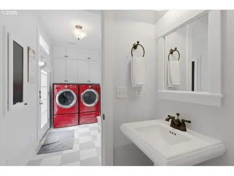 2793 SW Anemone Avenue Lincoln City OR 97367