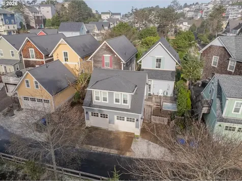 2793 SW Anemone Avenue Lincoln City OR 97367