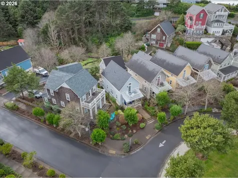 2793 SW Anemone Avenue Lincoln City OR 97367