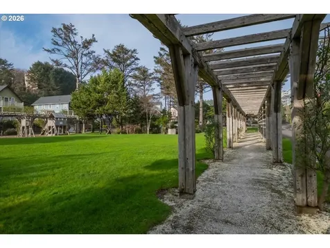 2793 SW Anemone Avenue Lincoln City OR 97367