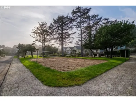 2793 SW Anemone Avenue Lincoln City OR 97367