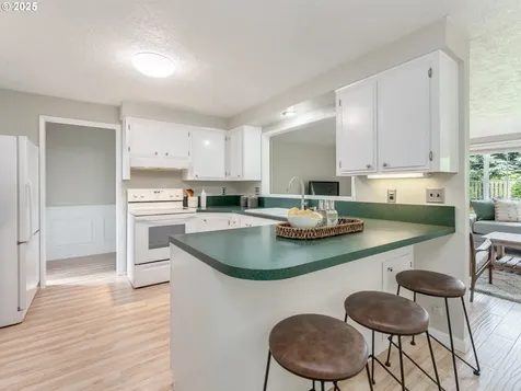 509 NW 22nd Street Mcminnville OR 97128