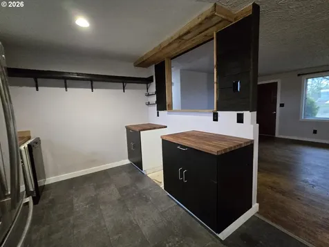 15214 NE 62nd Street Vancouver WA 98682