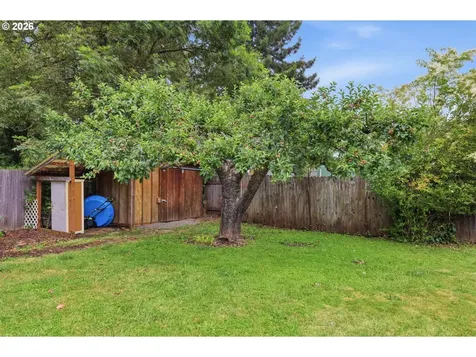 2199 Cleveland Street Eugene OR 97405
