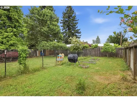 2199 Cleveland Street Eugene OR 97405