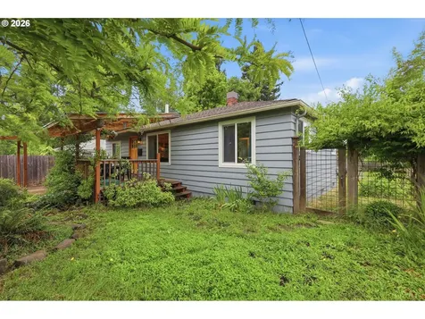 2199 Cleveland Street Eugene OR 97405