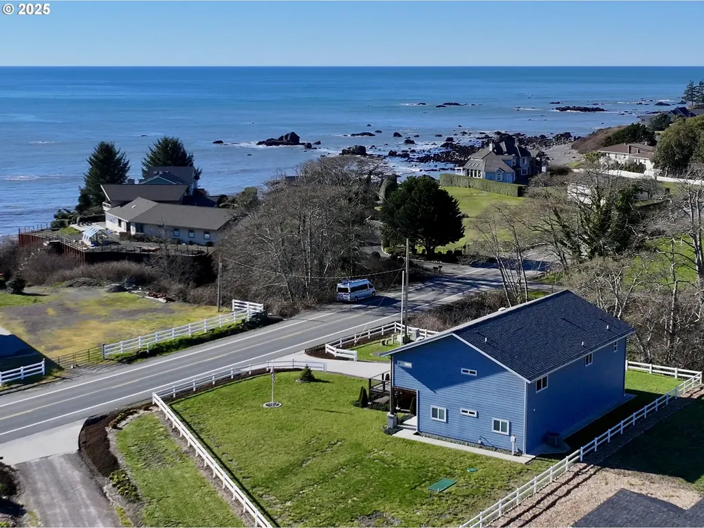 15289 Oceanview Drive Brookings OR 97415