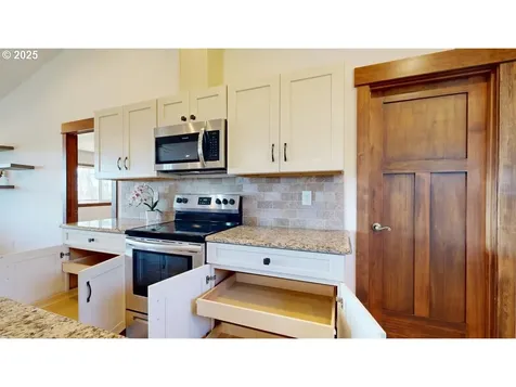 15289 Oceanview Drive Brookings OR 97415
