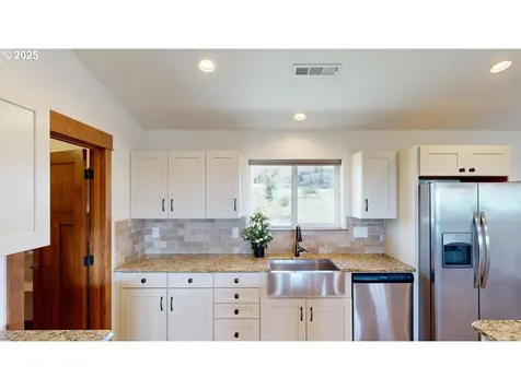 15289 Oceanview Drive Brookings OR 97415
