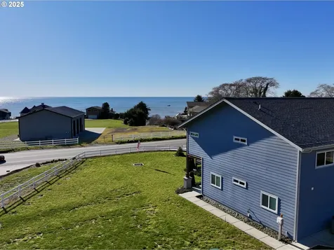 15289 Oceanview Drive Brookings OR 97415