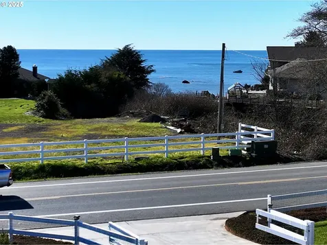 15289 Oceanview Drive Brookings OR 97415