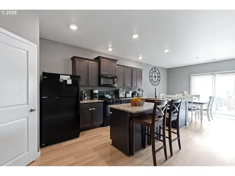 1506 W 12th Street La Center WA 98629