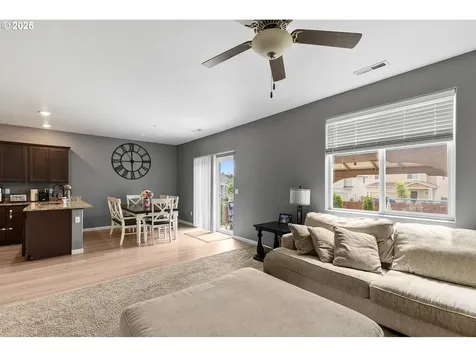 1506 W 12th Street La Center WA 98629