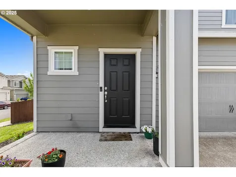 1506 W 12th Street La Center WA 98629