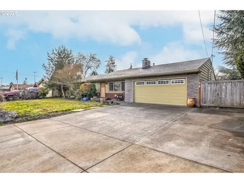 882 NE Donelson Road Hillsboro OR 97124