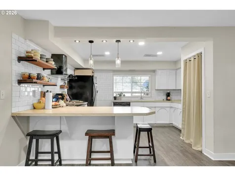 11446 NE San Rafael Street Portland OR 97220