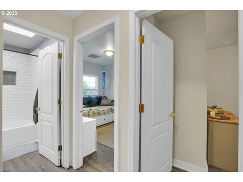 11446 NE San Rafael Street Portland OR 97220