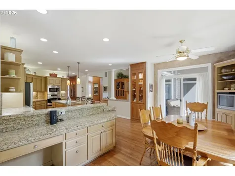 22595 SW Miami Drive Tualatin OR 97062