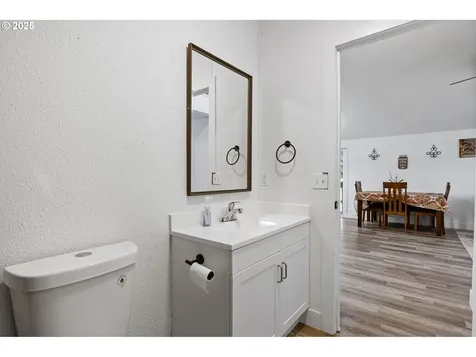 601 Little Valley Road Roseburg OR 97471