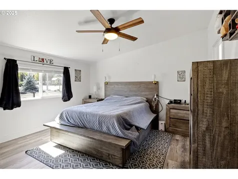 601 Little Valley Road Roseburg OR 97471
