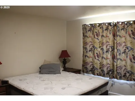 271 Sunset Drive Canyonville OR 97417
