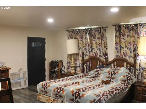 271 Sunset Drive Canyonville OR 97417