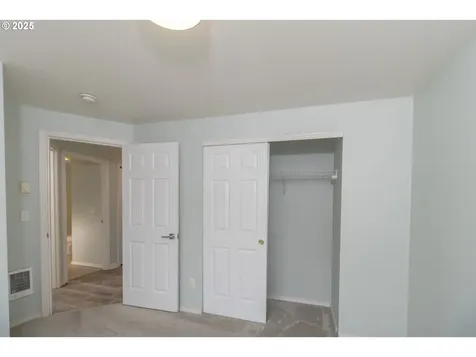 3 Park Village Drive Florence OR 97439